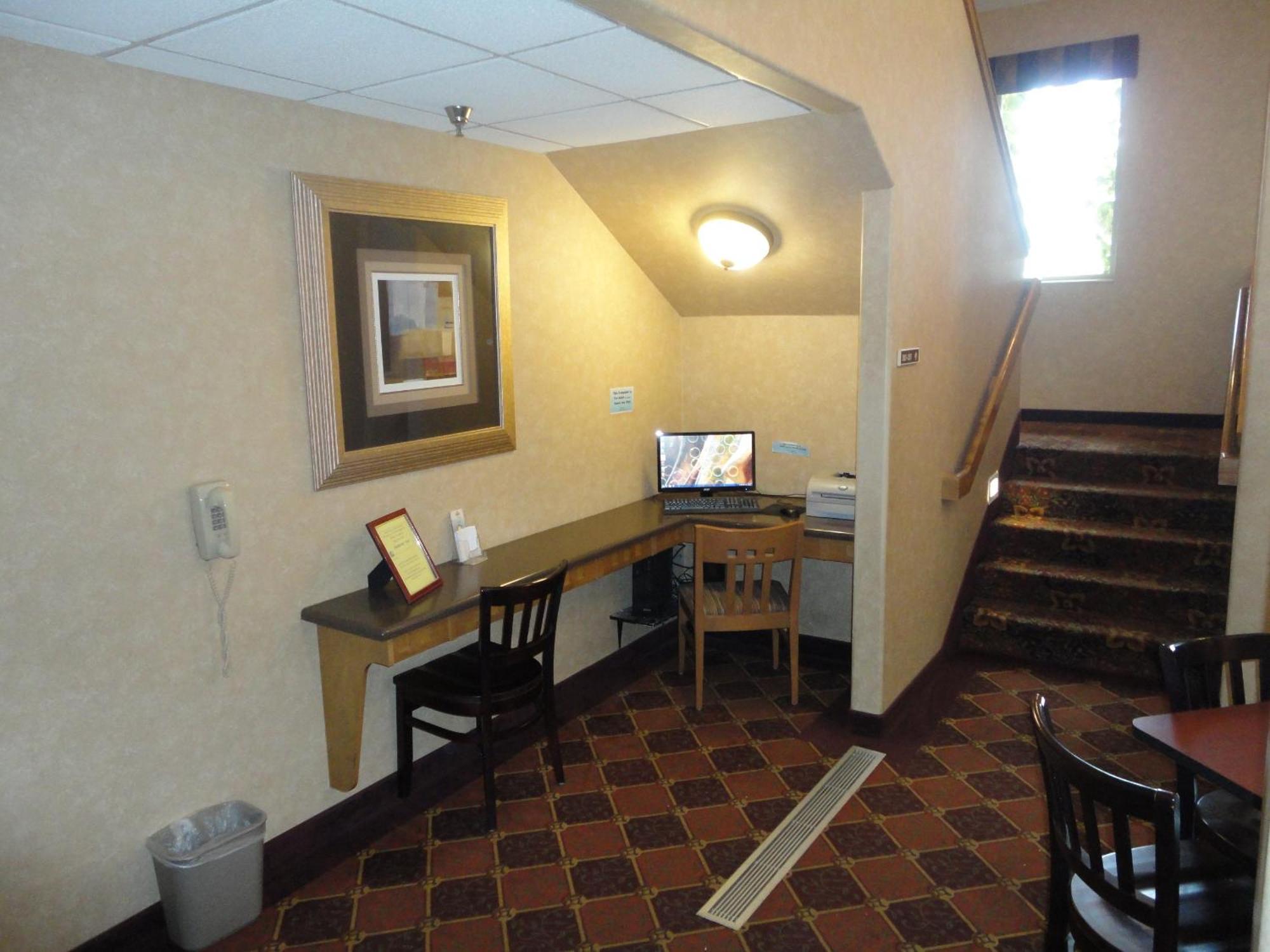 Days Inn By Wyndham Rapid City Esterno foto